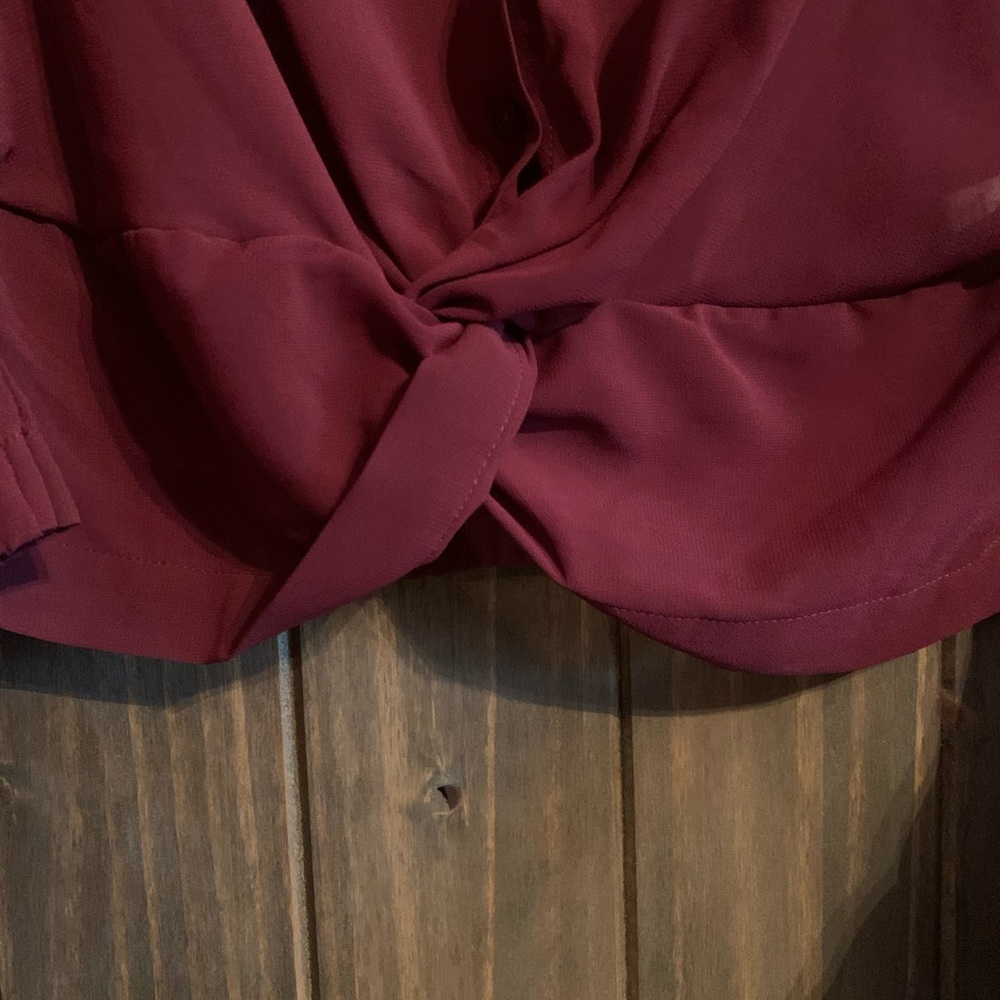 Maroon Sheer Crop Blouse With Flutter Sleeve. - image 3